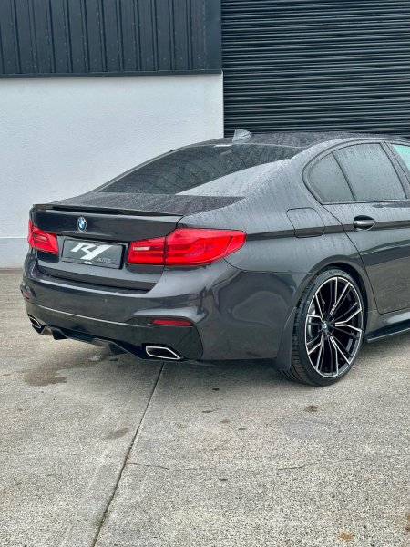 2018 BMW 5-Series - photo 7