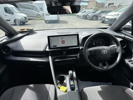 2024 Toyota C-HR - photo 8