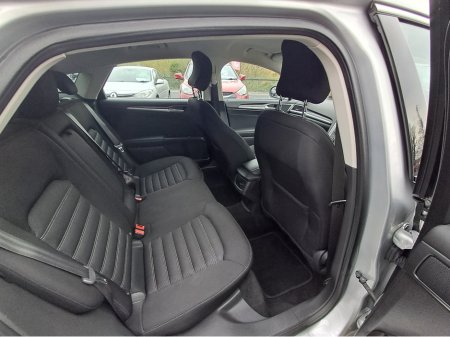 2016 Ford Mondeo - photo 12