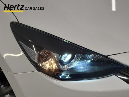 2024 Mazda Mazda2 - photo 7