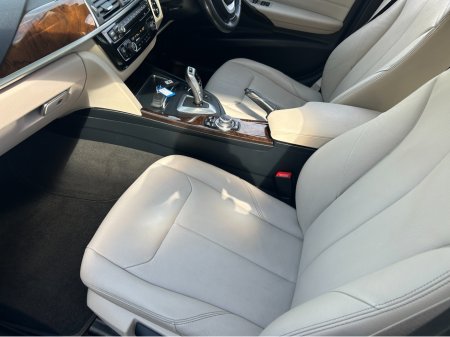 2017 BMW 3-Series - photo 12