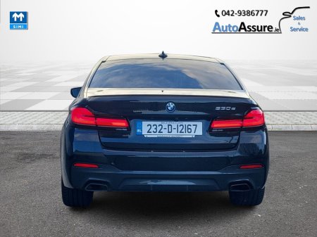 2023 BMW 5-Series - photo 9
