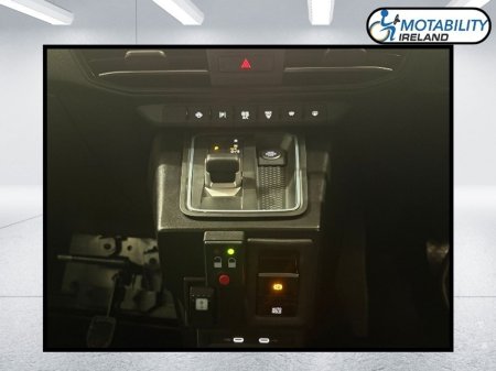 2026 Ford Tourneo Connect - photo 17