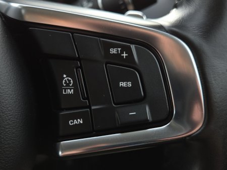 2018 Jaguar F-Pace - photo 17