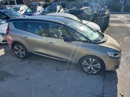 2017 Renault Grand Scenic - photo 5