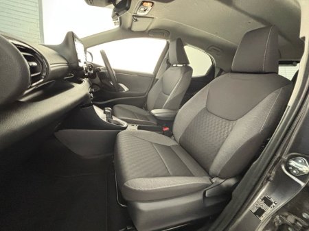 2022 Toyota Yaris - photo 6