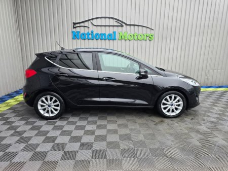 2021 Ford Fiesta - photo 2