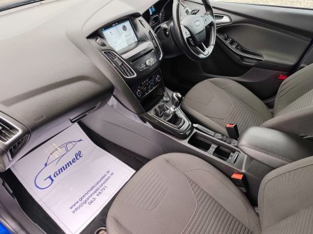 2017 Ford Focus - photo 10