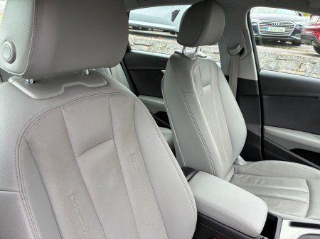 2017 Audi A4 - photo 5