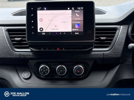2026 Renault Trafic - photo 27