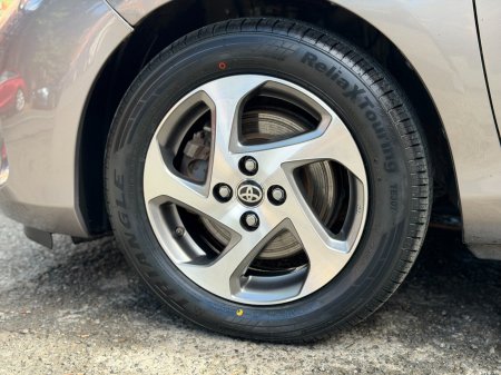 2015 Toyota Yaris - photo 5