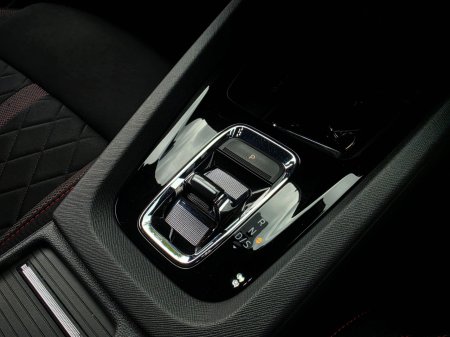 2022 Skoda Octavia - photo 23