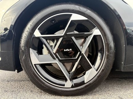 2026 Kia EV4 - photo 5