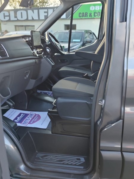 2024 FORD TRANSIT MINIBUS - photo 12