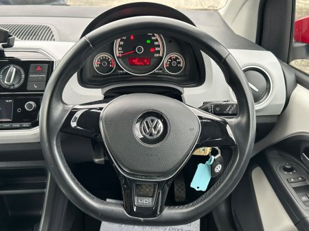 2019 Volkswagen up! - photo 17