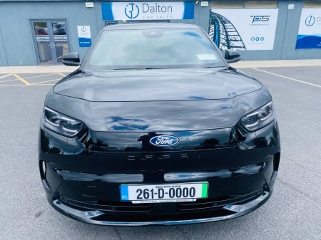2026 Ford Capri - photo 2