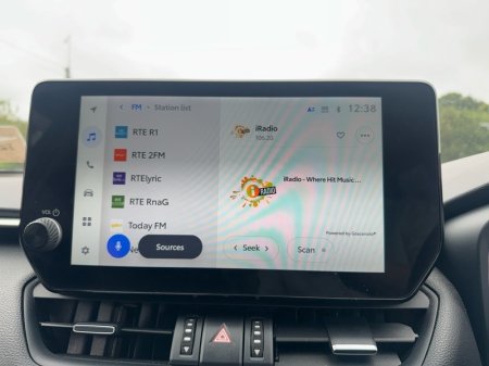 2025 Toyota RAV4 - photo 16