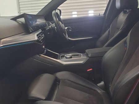 2024 BMW 3-Series - photo 12