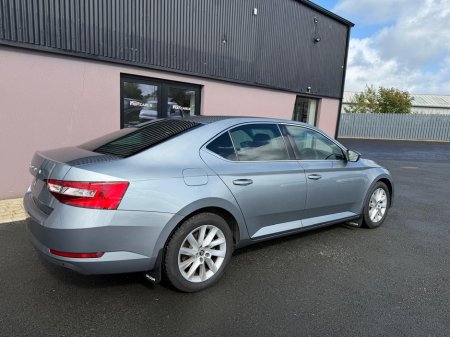 2020 Skoda Superb - photo 7