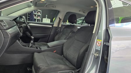 2019 Skoda Superb - photo 25