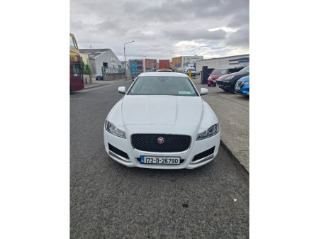 2017 Jaguar XF - photo 8