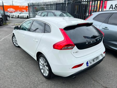 2015 Volvo V40 - photo 4