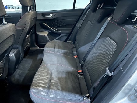 2022 Ford Focus - photo 9
