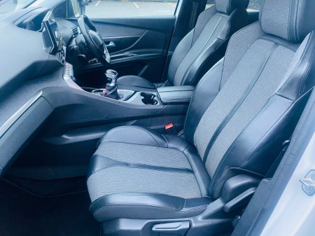 2022 Peugeot 3008 - photo 8