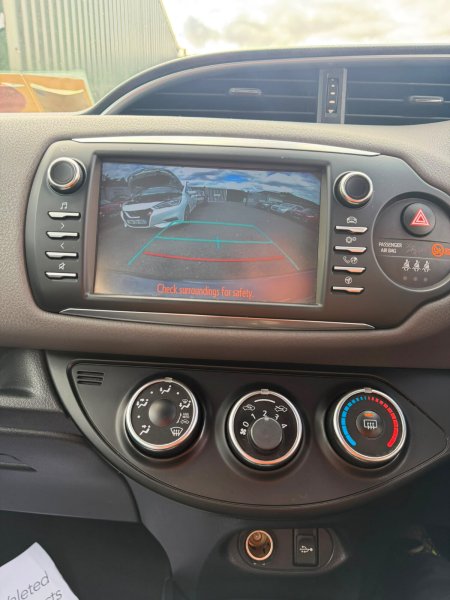 2019 Toyota Yaris - photo 14