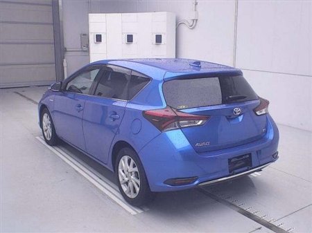 2017 Toyota Auris - photo 2