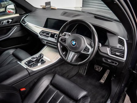 2020 BMW X5 - photo 9