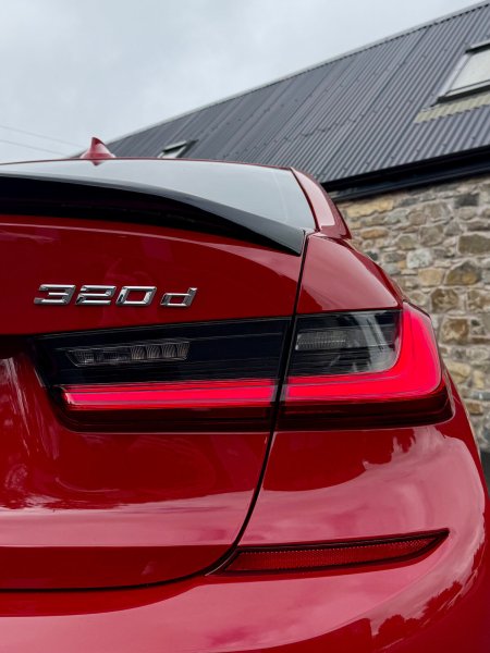 2021 BMW 3-Series - photo 7