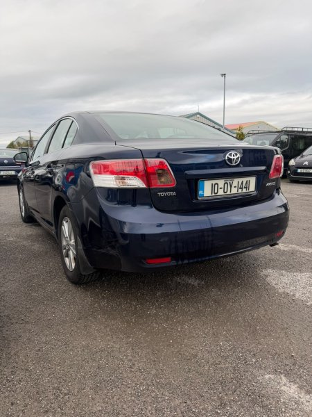 2010 Toyota Avensis - photo 6