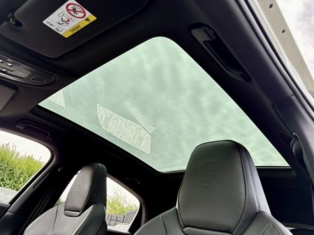 2025 Porsche Cayenne - photo 26