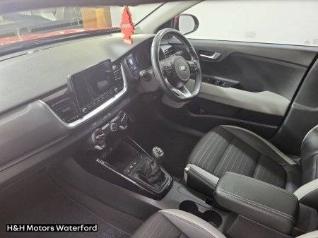 2021 Kia Stonic - photo 17