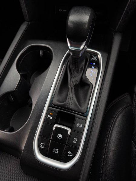 2020 Hyundai Santa Fe - photo 18