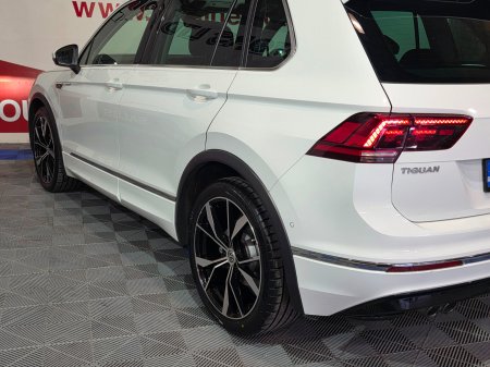 2020 Volkswagen Tiguan - photo 13