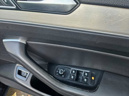 2015 Volkswagen Passat - photo 15