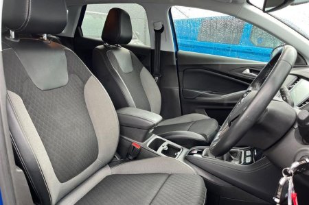 2020 Vauxhall Grandland X - photo 17