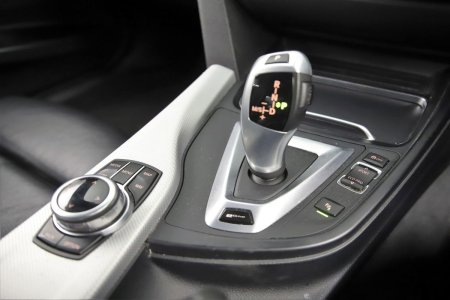 2017 BMW 3-Series - photo 23