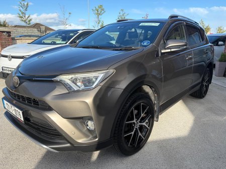 2017 Toyota RAV4 - photo 5