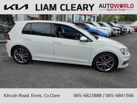 2017 Volkswagen Golf - photo 2