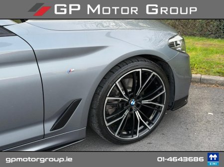 2018 BMW 5-Series - photo 8