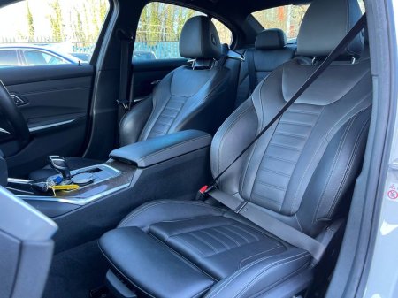 2021 BMW 3-Series - photo 6