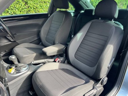 2017 Volkswagen Beetle - photo 6