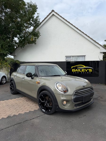 2018 Mini Cooper - photo 2