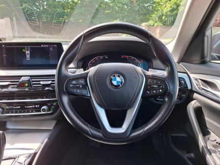 2020 BMW 5-Series - photo 13