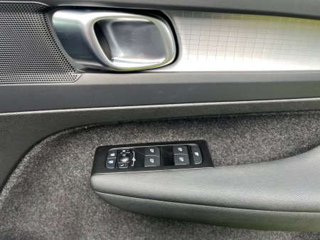 2022 Volvo XC40 - photo 36
