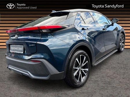 2024 Toyota C-HR - photo 2