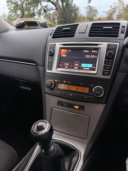 2009 Toyota Avensis - photo 38